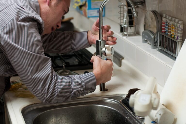 Water Leak Insurance Claim: How to Prevent Denial & Maximise Compensation